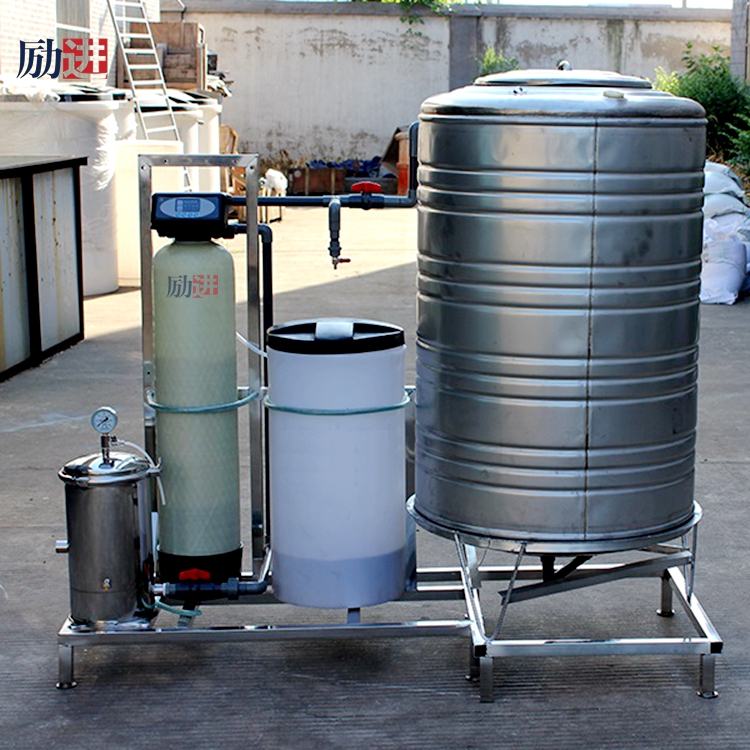 單閥單罐全自動(dòng)軟水器 (3) 單閥單罐全自動(dòng)軟水器 (3)