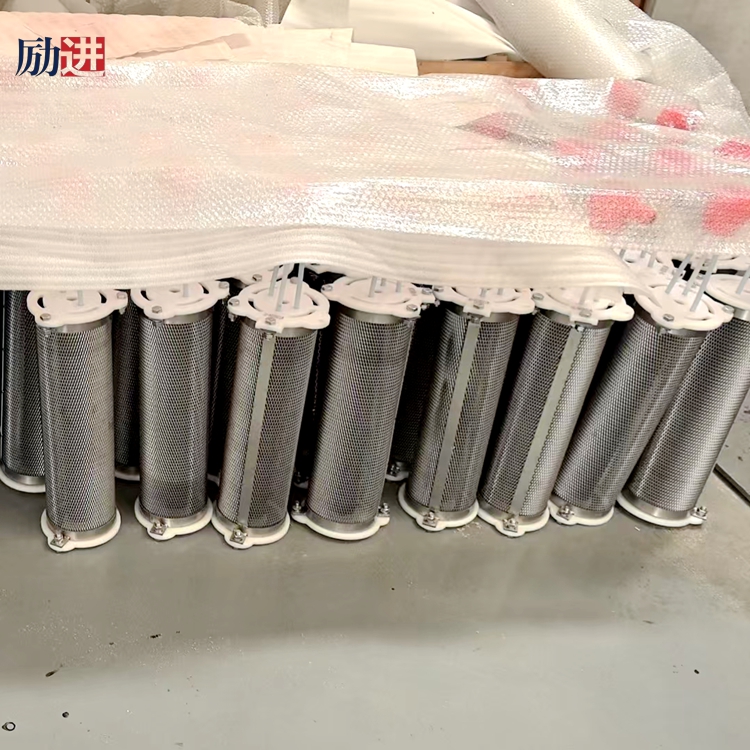 電解法冷卻塔除垢器 (5) 電解法冷卻塔除垢器 (5)