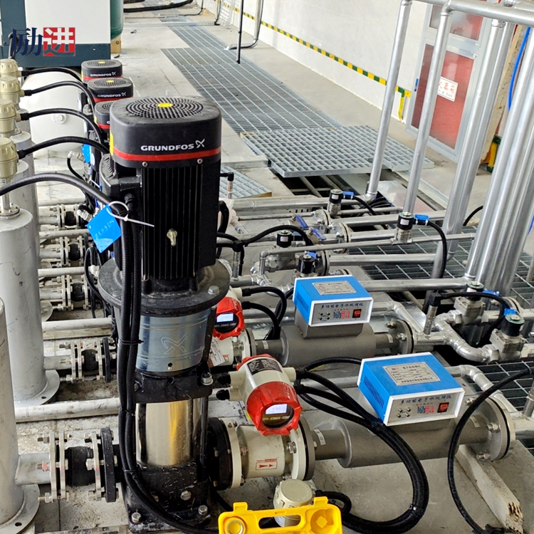 電子水處理儀安裝使用現(xiàn)場 (3)